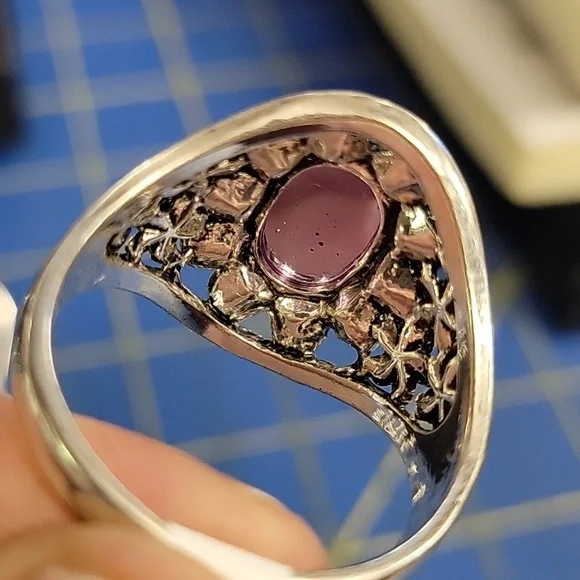 Silver and Purple Ring - Picture 4 of 6